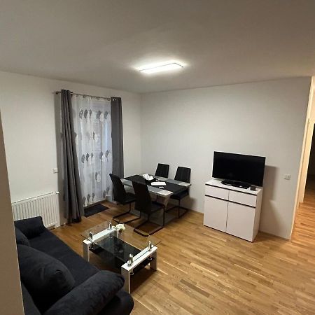 Paky Appartements 00322 Брукк-ан-дер-Лайта Экстерьер фото