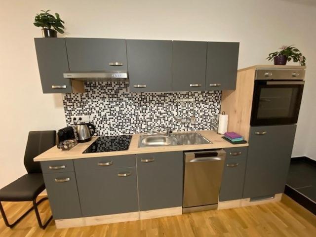 Paky Appartements 00322 Брукк-ан-дер-Лайта Экстерьер фото